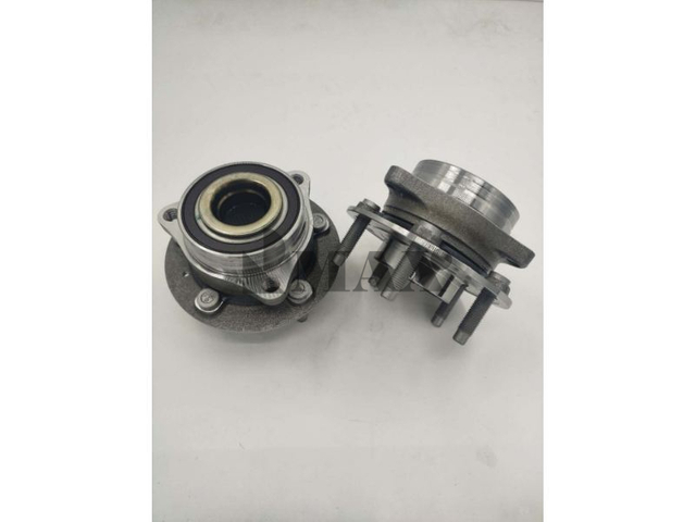 13507016 / RM930225 / The front wheels of 2017 Buick Regal and LaCrosse