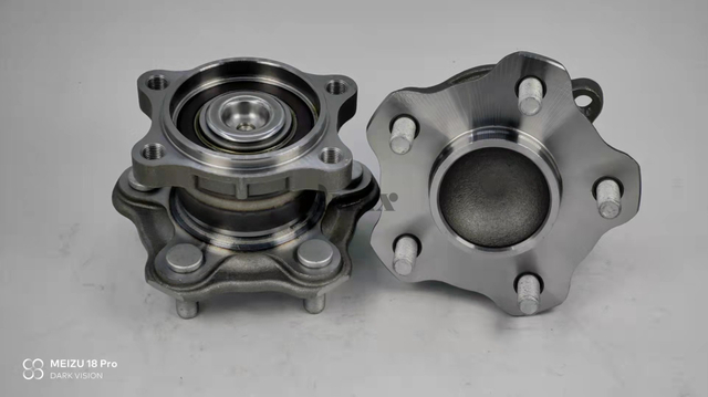 43202-9W200-C100 / RM930176 / The rear wheels of the old model Nissan Teana