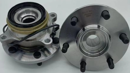 40202-1LB0A / RM930890 / The front wheels of Nissan Patrol Y62