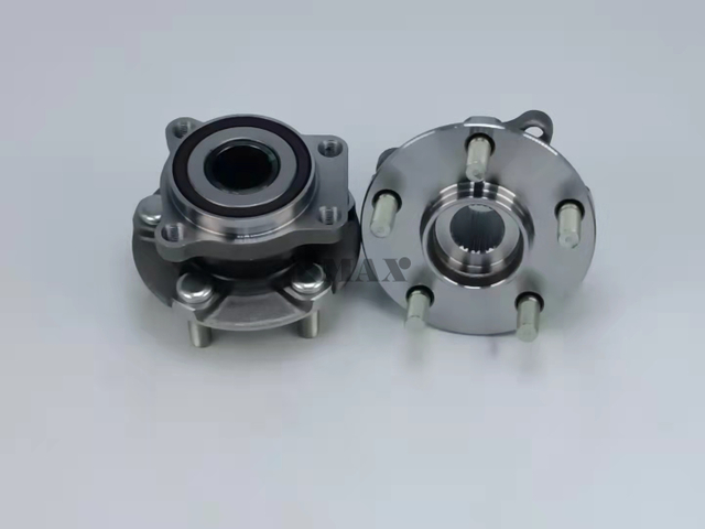 28373-FG000/RM930140/The front wheels of the 2009 Subaru Forester