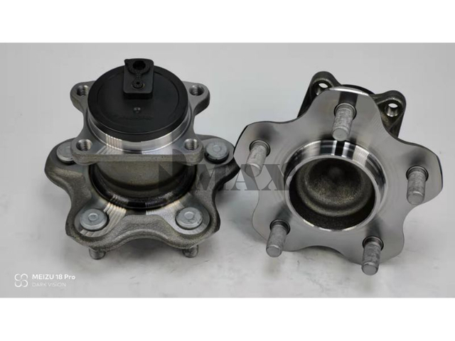 43202-3DA0A / RM930235 / The rear wheels of the new Tiida