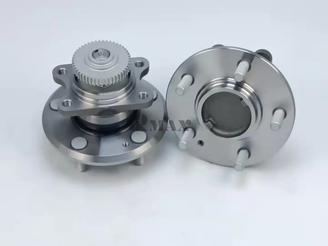 52730-3K000/RM930145/The rear wheels of Hyundai NF Sonata