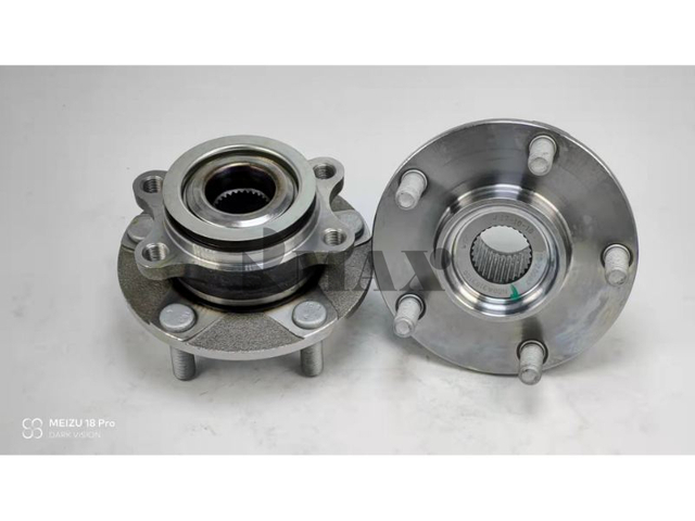 SA12-33-047 / RM930354 / The front wheels of the Haima S5