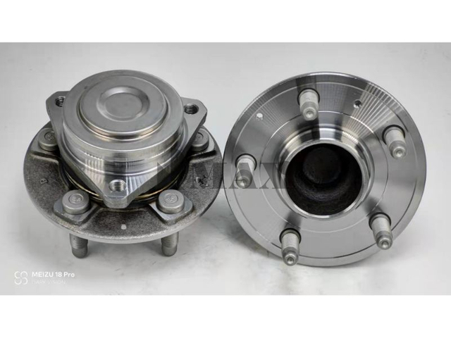 13512895 / RM930227 / The front wheels of Cadillac CT6 models from 2016 to 2018