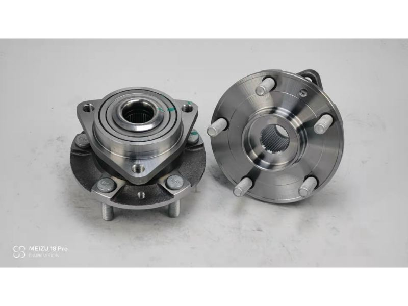 C00080773 / RM930730 / The front wheels of SAIC Maxus G50.