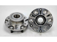 24567741 / RM930564 / The front wheel of the Wuling Journey 
