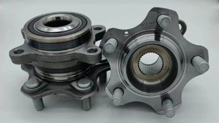 6719-L002-003 / RM930894 / The front wheels of the four-wheel drive versions of Zotye T800 and Hanlong Kuangshi. 