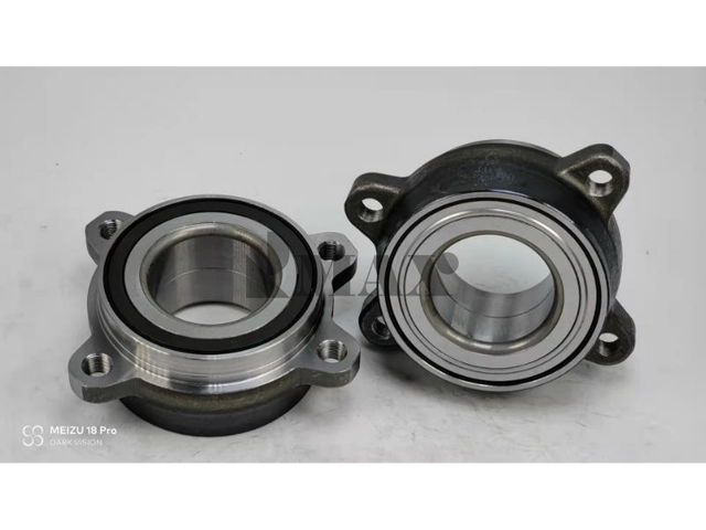 7P0 498 287 / RM930245 / The four wheels of Volkswagen Touareg